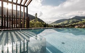 Stoa - Elegant & Romantic Guest House - 